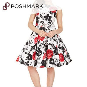 S floral dress sz small fits 4/6